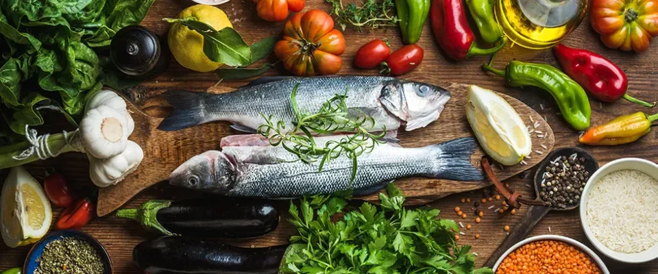 NEW_Article_13_Mediterranean_food_healthy.jpg